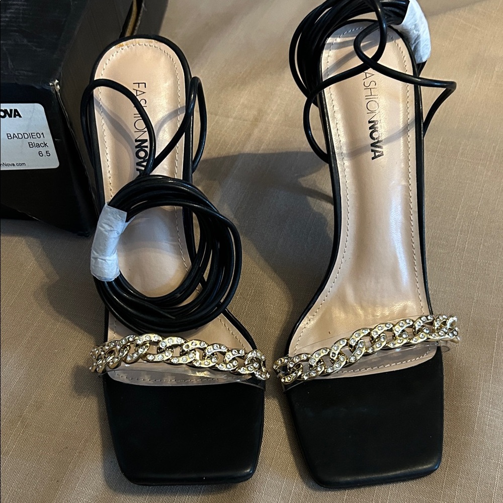 NWT Fashion Nova Black Heels with Gold Accents